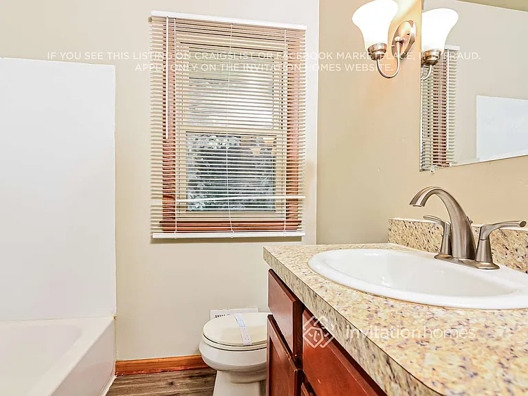 5801 Irving Ave N — Photo 14