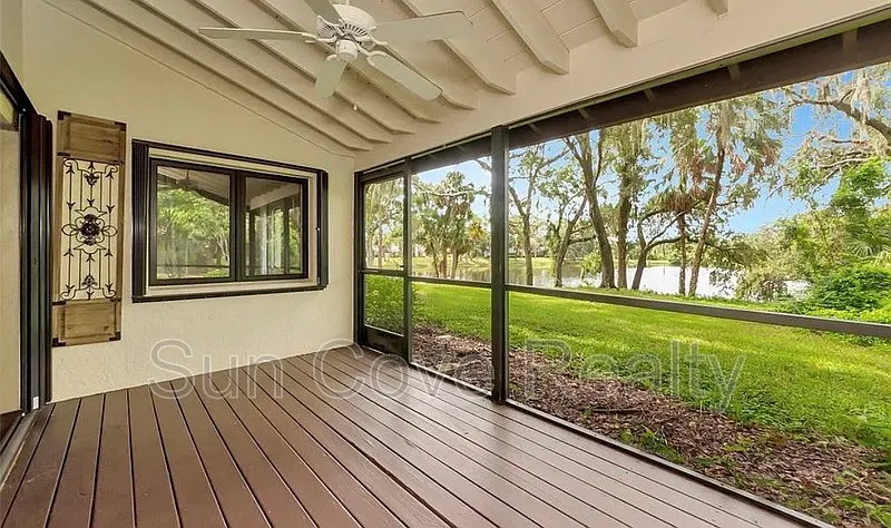 Lakewood Villas — Photo 2