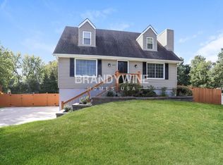 1613 NE 113th Ter, Kansas City, MO 64155