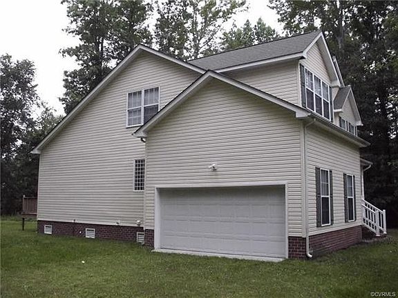 3rd image of 3394 Sweet Gum Ln