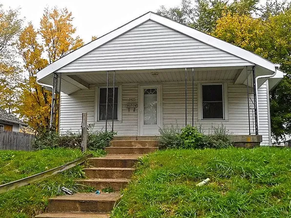 2425 Chase St, Anderson, IN 46016