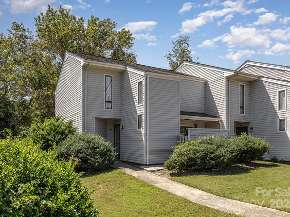 7846 Hummingbird Ln, Charlotte, NC 28212