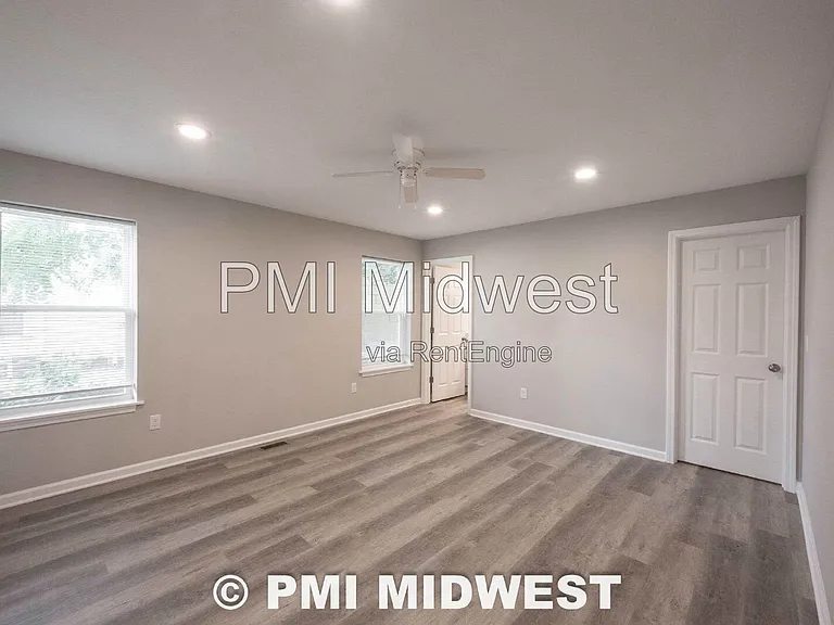 420 S Hamilton Ave #A — Photo 19