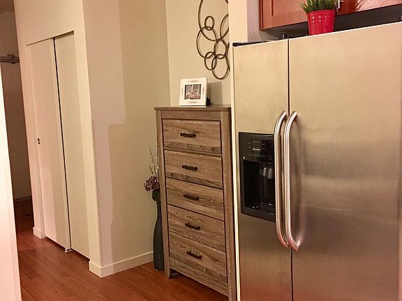 4th image of 15100 6th Ave SW Unit 633