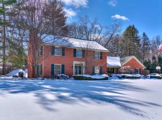 1733 Thornwood Rd, Jackson, MI 49203