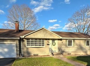 56 Dessa Dr, Hamden, CT 06517