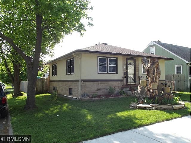 1st image of 701 8th Ave S
