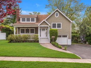 47 Birch St, Port Washington, NY 11050