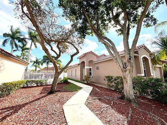 2nd image of 19248 NW 14th St