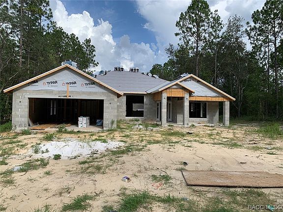 3rd image of 8001 N Triana Dr