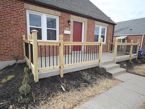 2nd image of 4117 Estermarie Dr