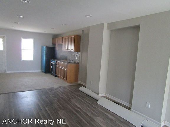 5th image of 6430 E Wister St