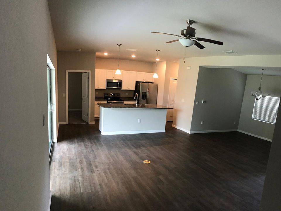 2nd image of 2203 S Chamberlain Blvd