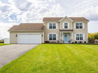 186 Blue Mountain Dr, Hilton, NY 14468