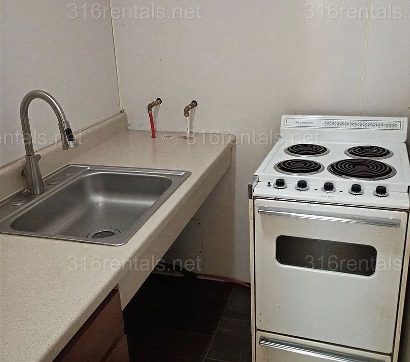 1st image of 300 Main St #216