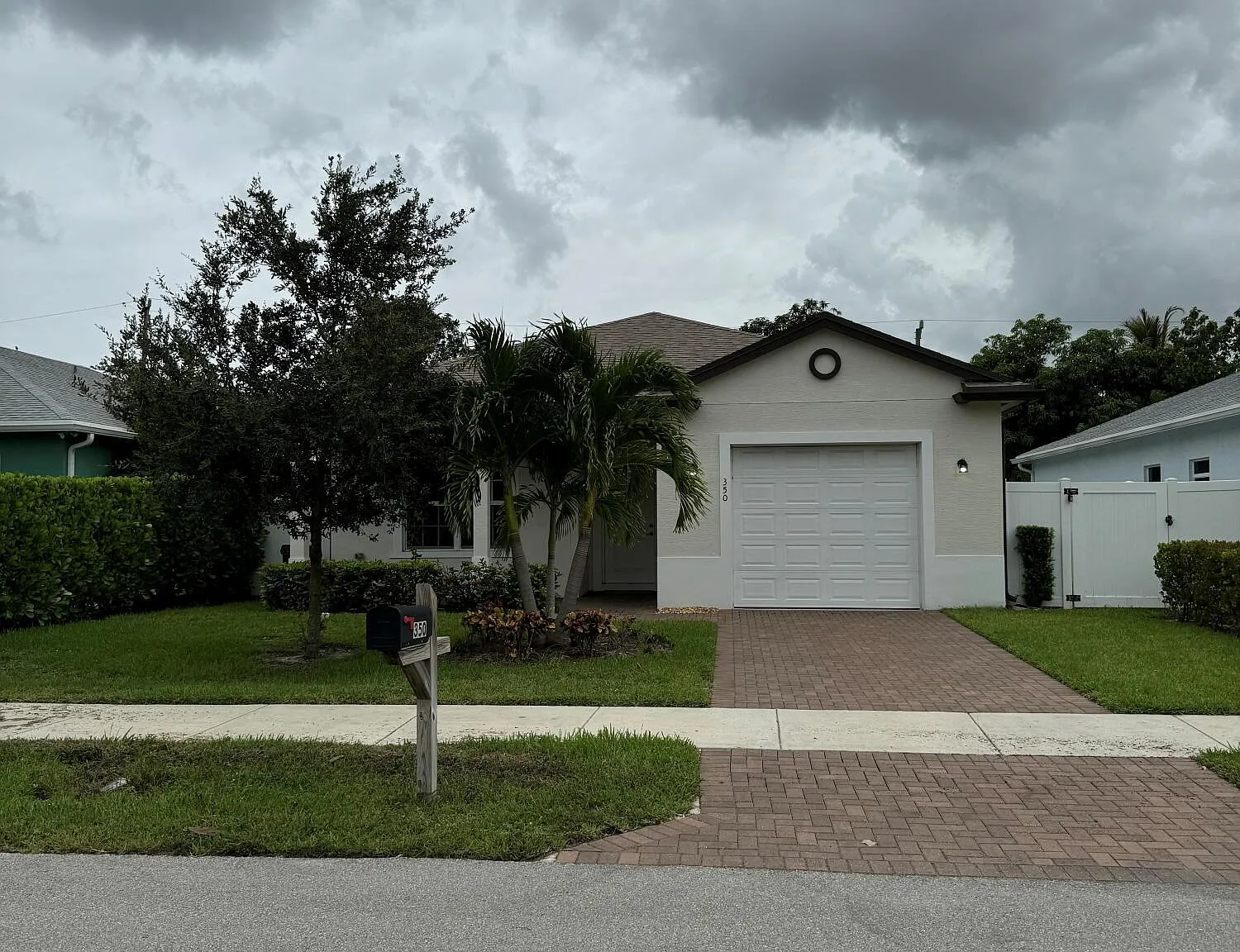 3 bed, 2.0 bath, 1515 sqft, $3,950 — Photo 1