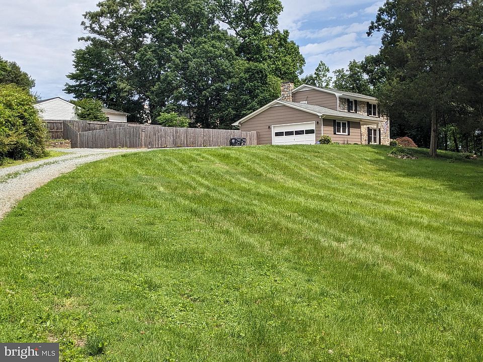 1st image of 133 Shiba Ln