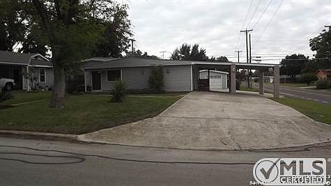 2nd image of 402 Anton Dr