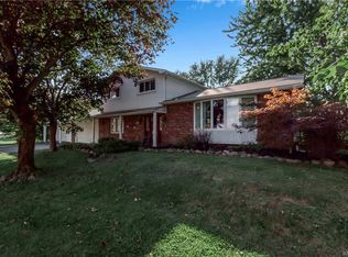 6132 Aiken Rd, Lockport, NY 14094