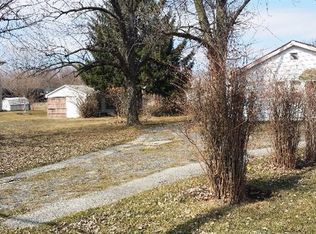 2619 Hart Rd, Highland, IN 46322