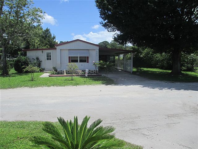 1st image of 206 Iris Dr