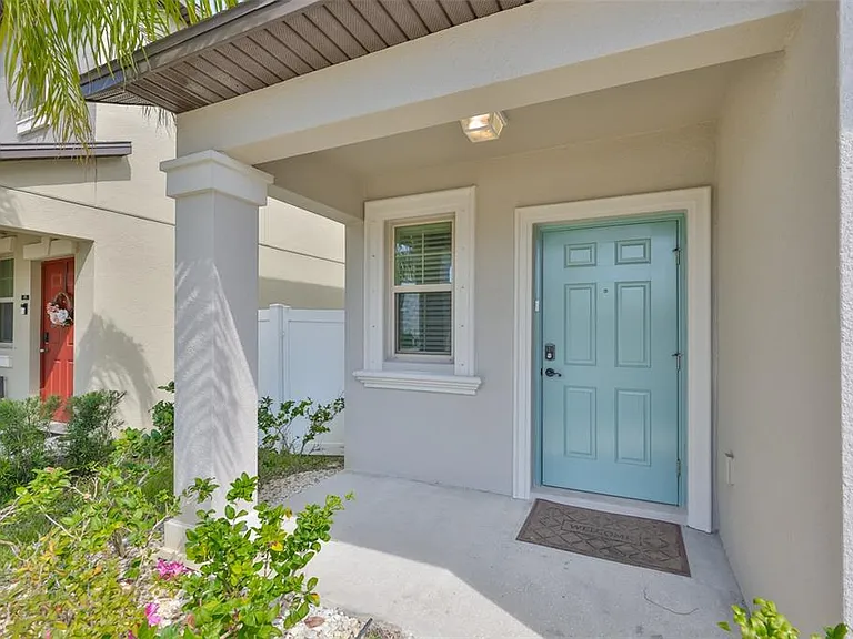 797 Olive Conch St — Photo 2