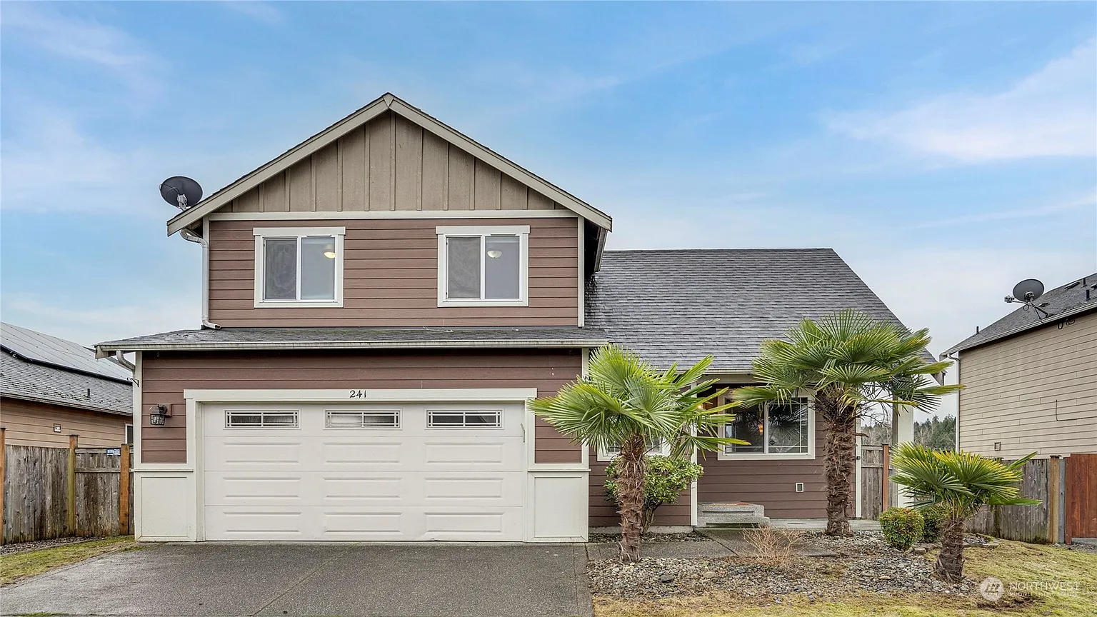 241 6th Avenue SW photo 1