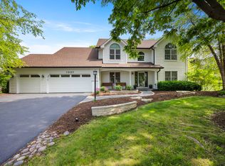 1007 Book Ct, Naperville, IL 60540