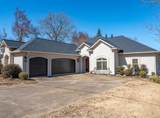 188 Arkota Shores Dr, Hot Springs, AR 71913