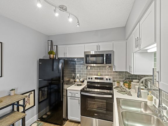 tile backsplash