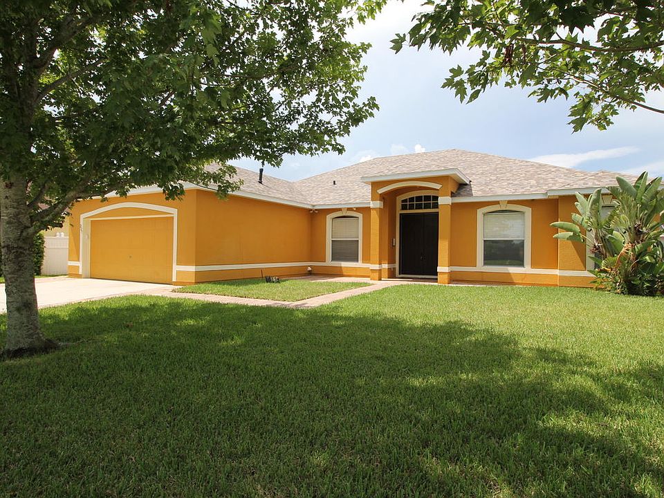 1st image of 327 Castlewood Ln