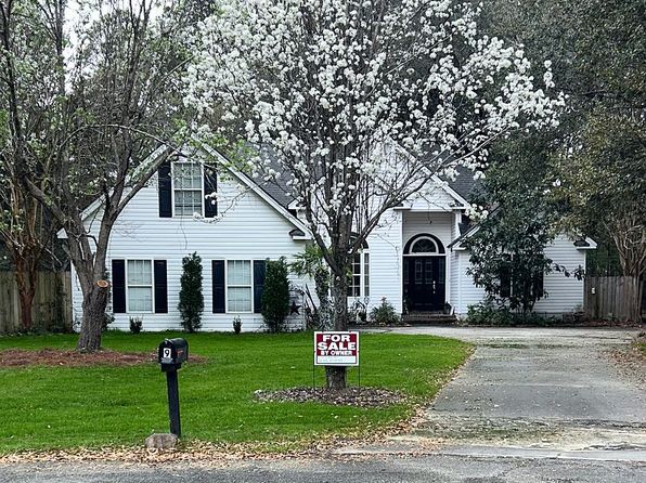 9 Deep Lagoon Ct