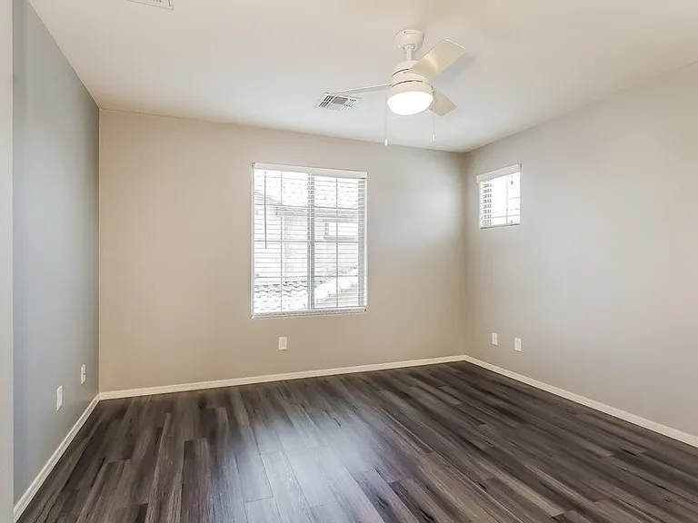 5720 E Butte St — Photo 10