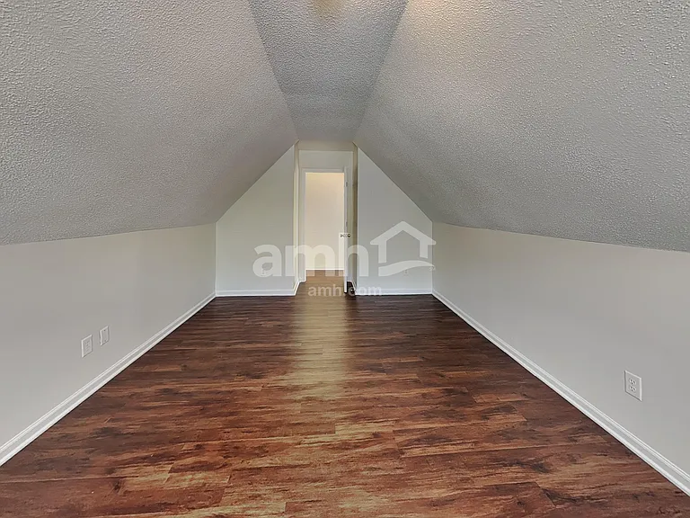 6515 Goldenblush Cir — Photo 20
