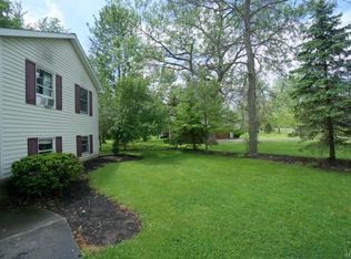 4928 Meyer Rd, North Tonawanda, NY 14120