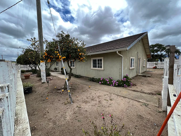 Encinal Rd — Photo 7