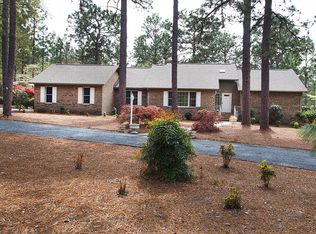 870 Donald Ross Dr, Pinehurst, NC 28374