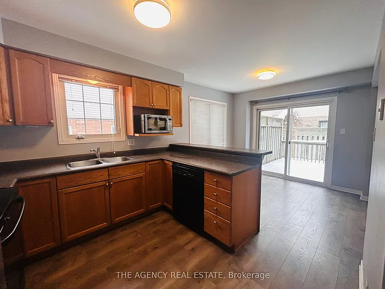 320 Ambleside Dr #44 — Photo 10