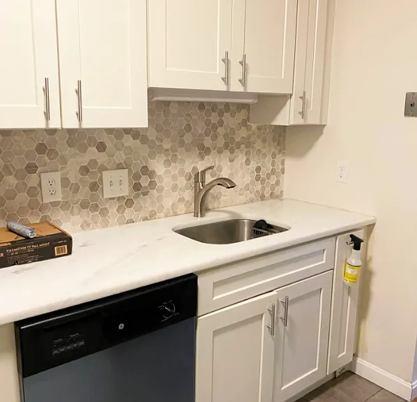 31 Chelsea St #2 — Photo 2