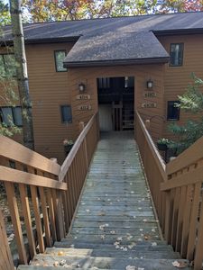 4112 Robin Hood Ln, Traverse City, MI, 49686