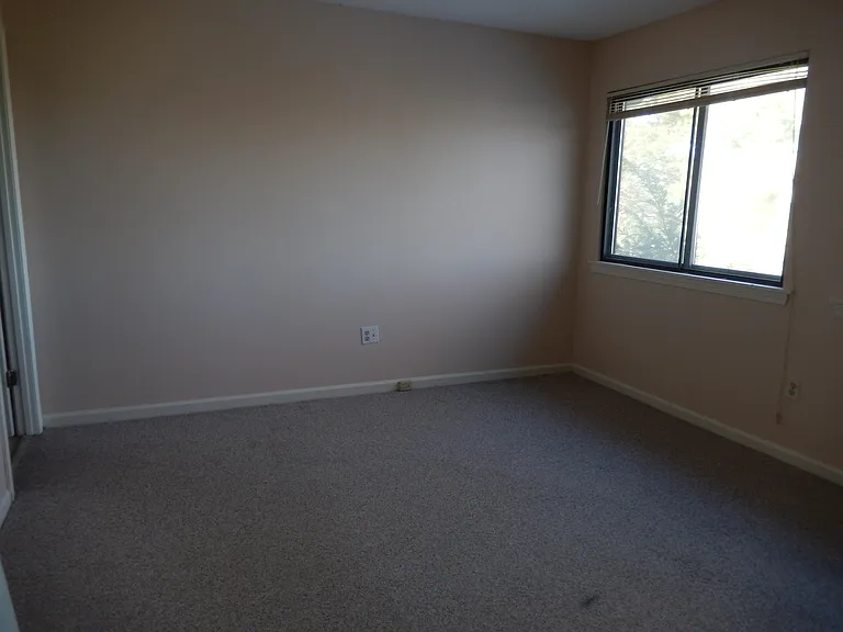 180 Conestoga Way — Photo 20