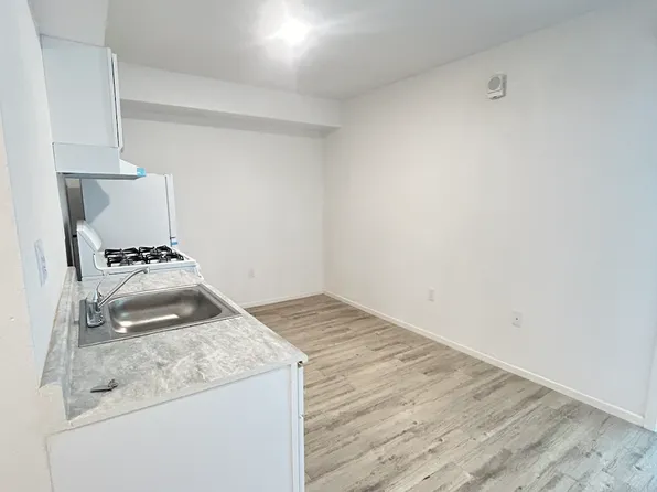 10502 Wilmington Ave #302, Los Angeles, CA 90002