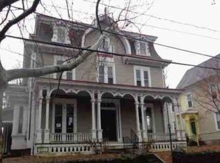 37 E Centre St, Woodbury, NJ 08096