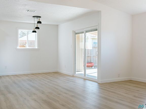 5th image of 3220 Duckworth Ave