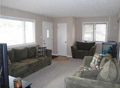 3rd image of 2849 Rockne Dr