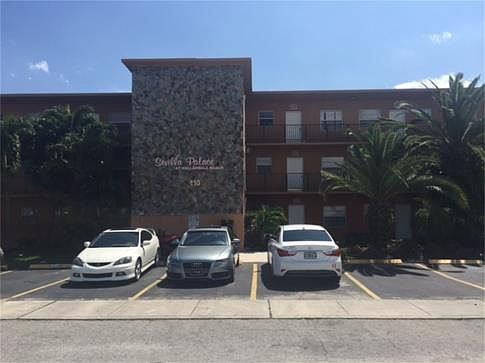 3rd image of 110 SE 2nd St APT 110
