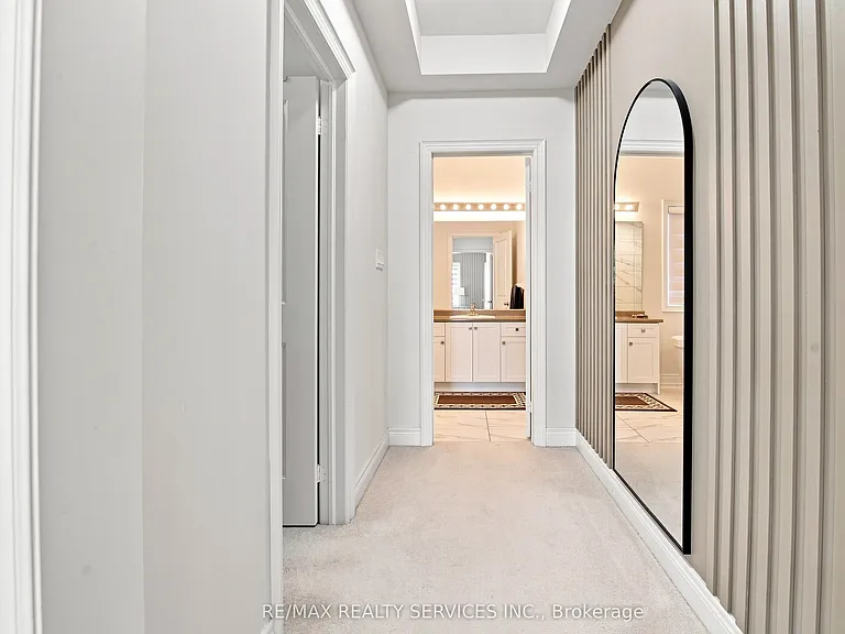 194 Coldwell Bay Cir — Photo 36