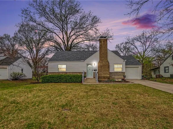 5044 NE Marvin Rd, Kansas City, MO 64118