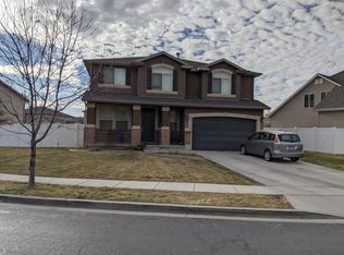 899 Alton Dr, North Salt Lake, UT 84054
