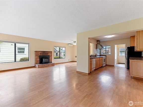 5th image of 1531 Nichols Boulevard